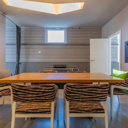 Zacapa B&B Bed & Breakfast 4*